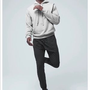 Alo Yoga Men’s Revitalize Pant Size Large